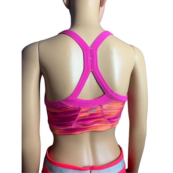 EUC AVIA Sport Bra 🏃🏽♀️ size Med - Picture 3 of 5